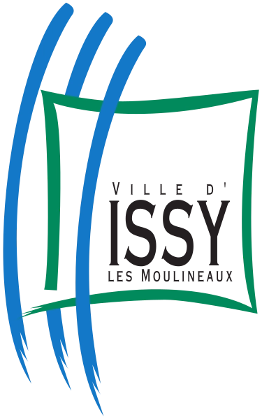 ADM Spectacles - Le logo présente les contours stylisés de deux rectangles – l'un bleu, l'autre vert – aux bords ondulés en haut à gauche. À l'intérieur, le mot « ISSY » apparaît dans un style moderne et abstrait, incarnant la créativité des artistes et des chanteurs.