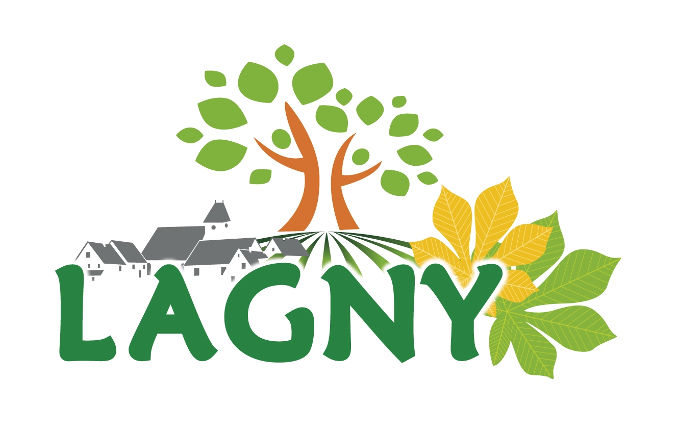 ADM Spectacles - Le logo de « LAGNY » présente des maisons stylisées, un arbre aux feuilles vertes et des feuilles jaunes en arrière-plan. Ce design inspiré du village intègre la nature et capture l'esprit des événements communautaires, avec des lettres vertes audacieuses qui complètent son caractère dynamique.